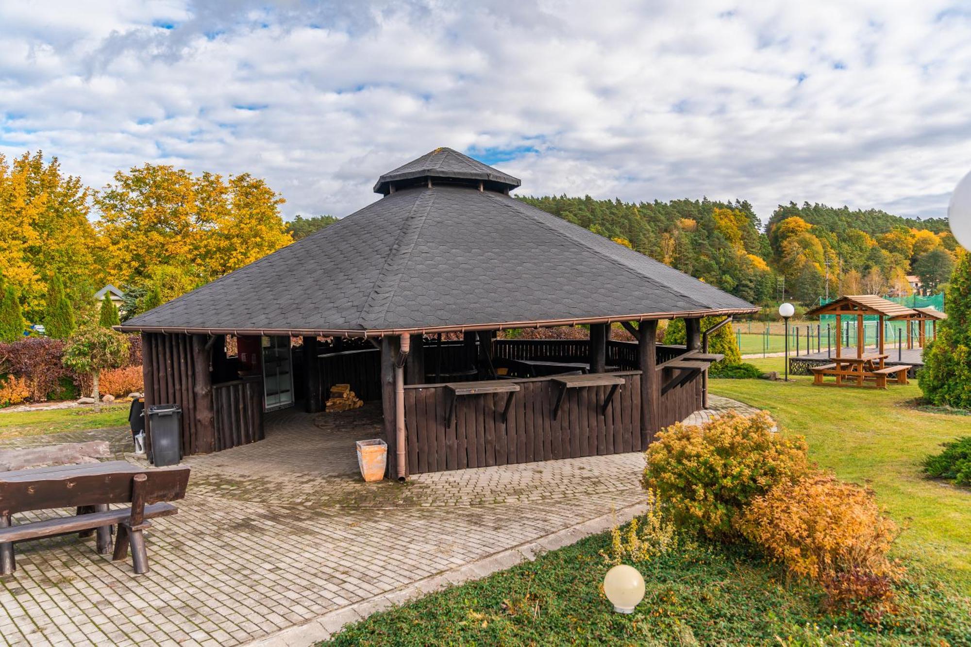 Отель Biala Koszula Тлень Экстерьер фото